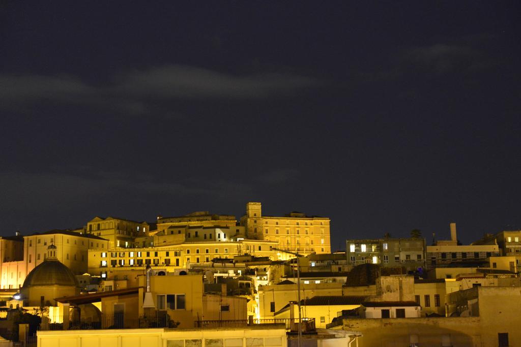 Marina Di Castello Bed & Breakfast Каляри Екстериор снимка